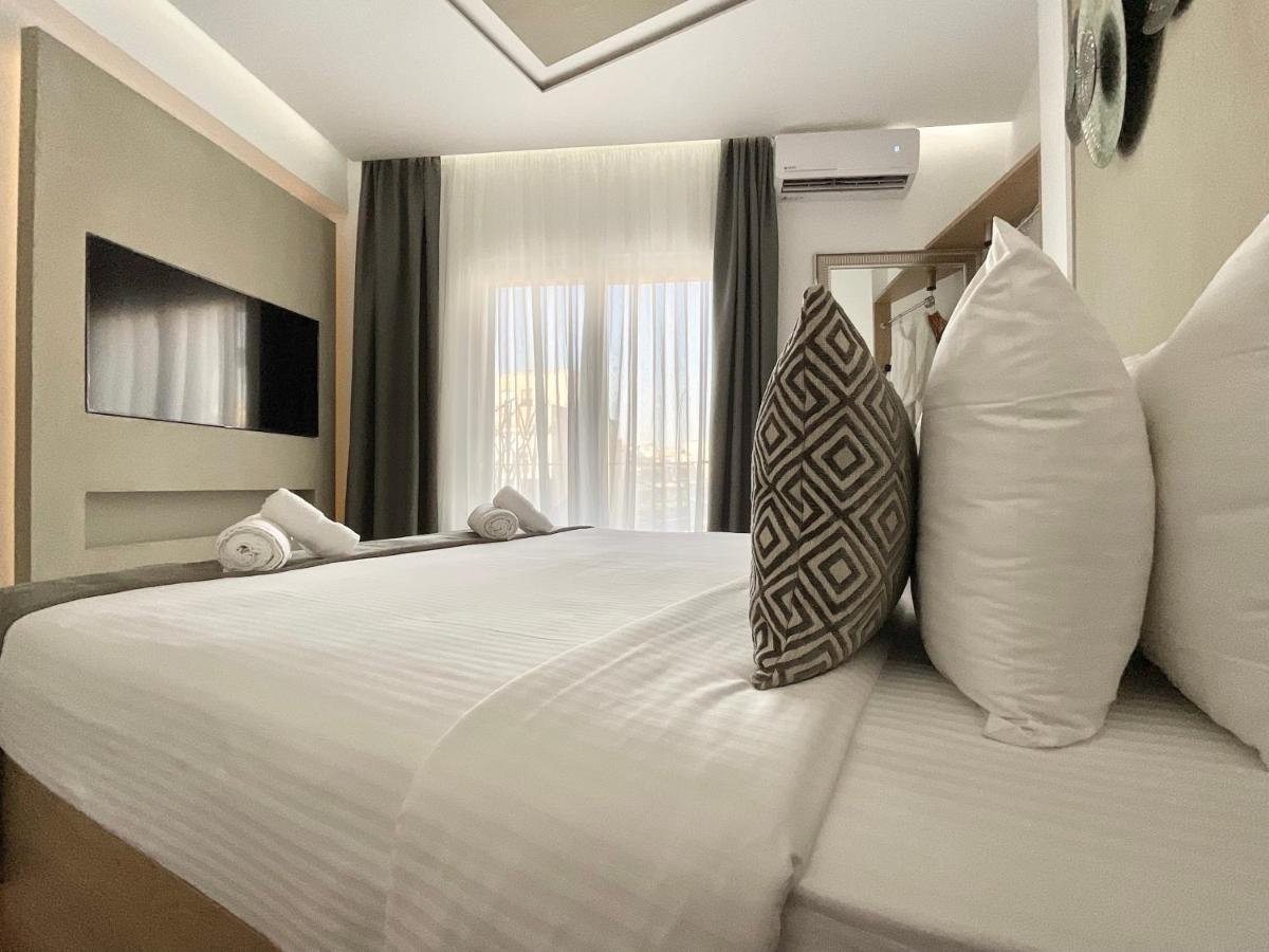 Athens Warehouse Boutique Hotel & Suites Dış mekan fotoğraf