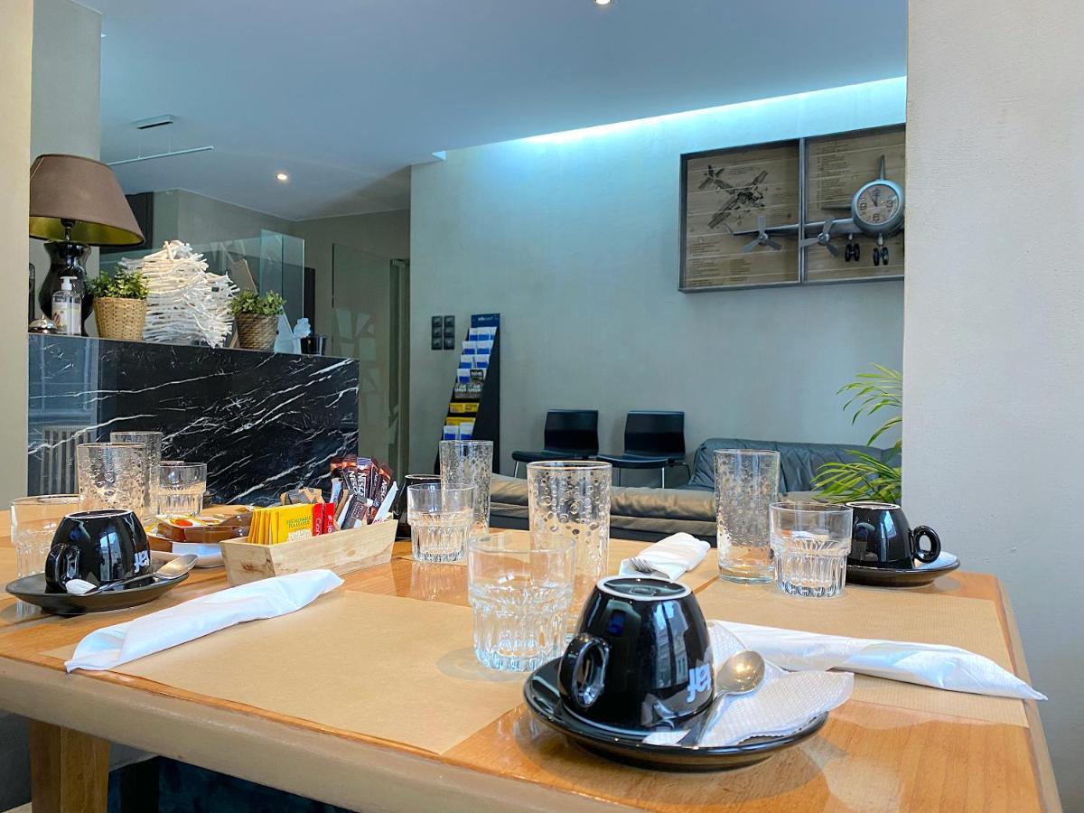 Athens Warehouse Boutique Hotel & Suites Dış mekan fotoğraf